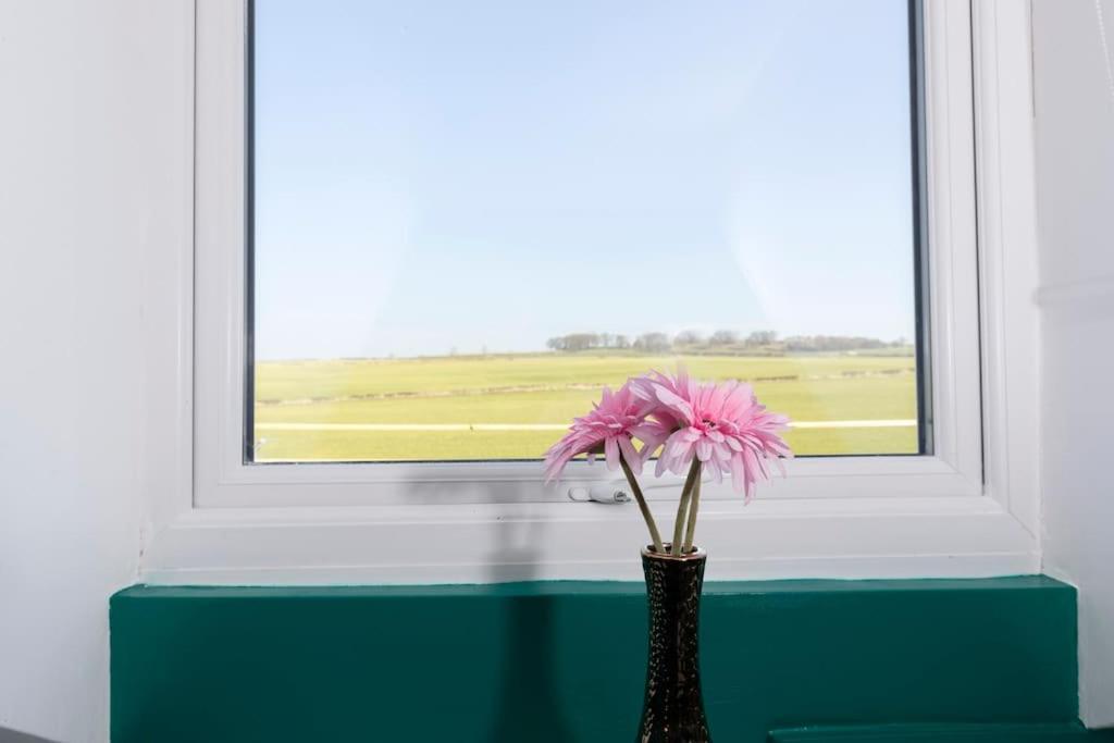 Auckland View - A Comfy & Spacious 4Bed With Views Coundon Exterior photo